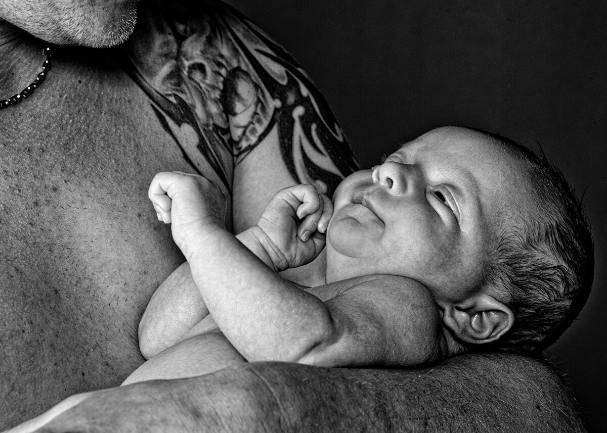 Schwarz-Weiß-Babyfotografie 5 von Markus Jaser